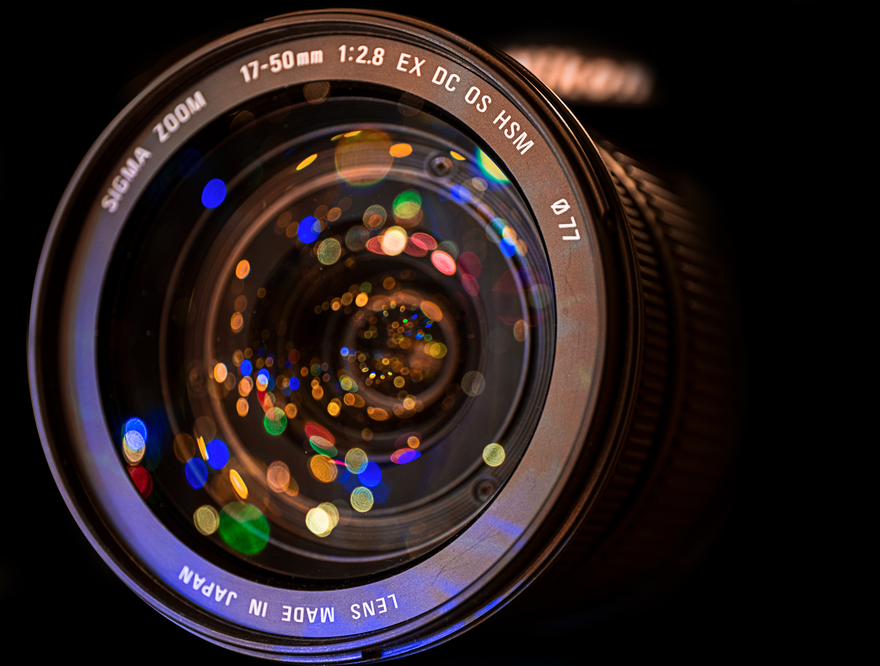 Another Image zoom-on-hover effect